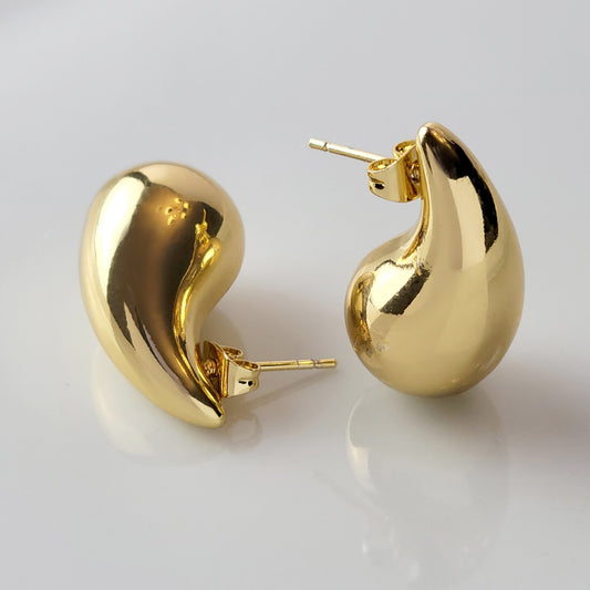 Crafted with expertise and precision, our Drop Stud Earrings are the perfect addition to any outfit. Made from hypoallergenic stainless steel, they are tarnish-proof and sustainable for long-lasting wear. Enjoy the low maintenance and lightweight design while looking effortlessly stylish.
