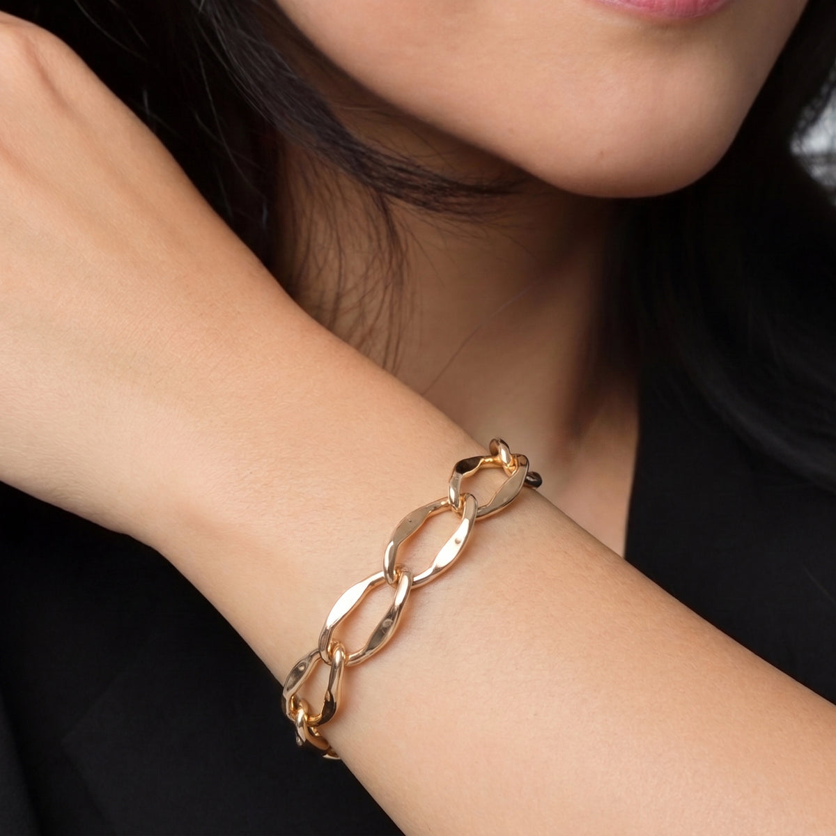 Made with the highest quality hypoallergenic, tarnish-proof stainless steel, our Rose Gold Nova Chain Bracelet  are both sustainable and low maintenance. You can wear these lightweight earrings every day without worrying about any allergic reactions or tarnishing. Upgrade your jewelry collection with these timeless and durable studs.